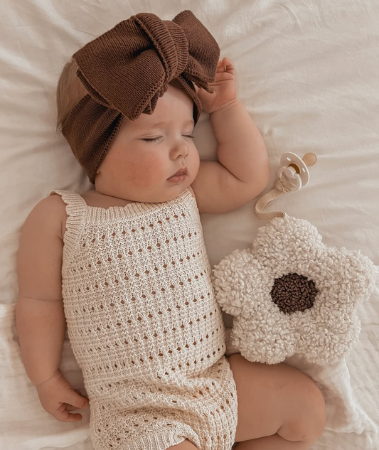 Mocha sherpa daisy pacifier holder